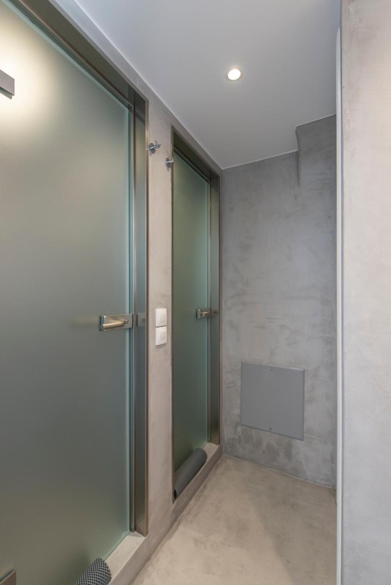 Bedspot Hostel Фіра Екстер'єр фото