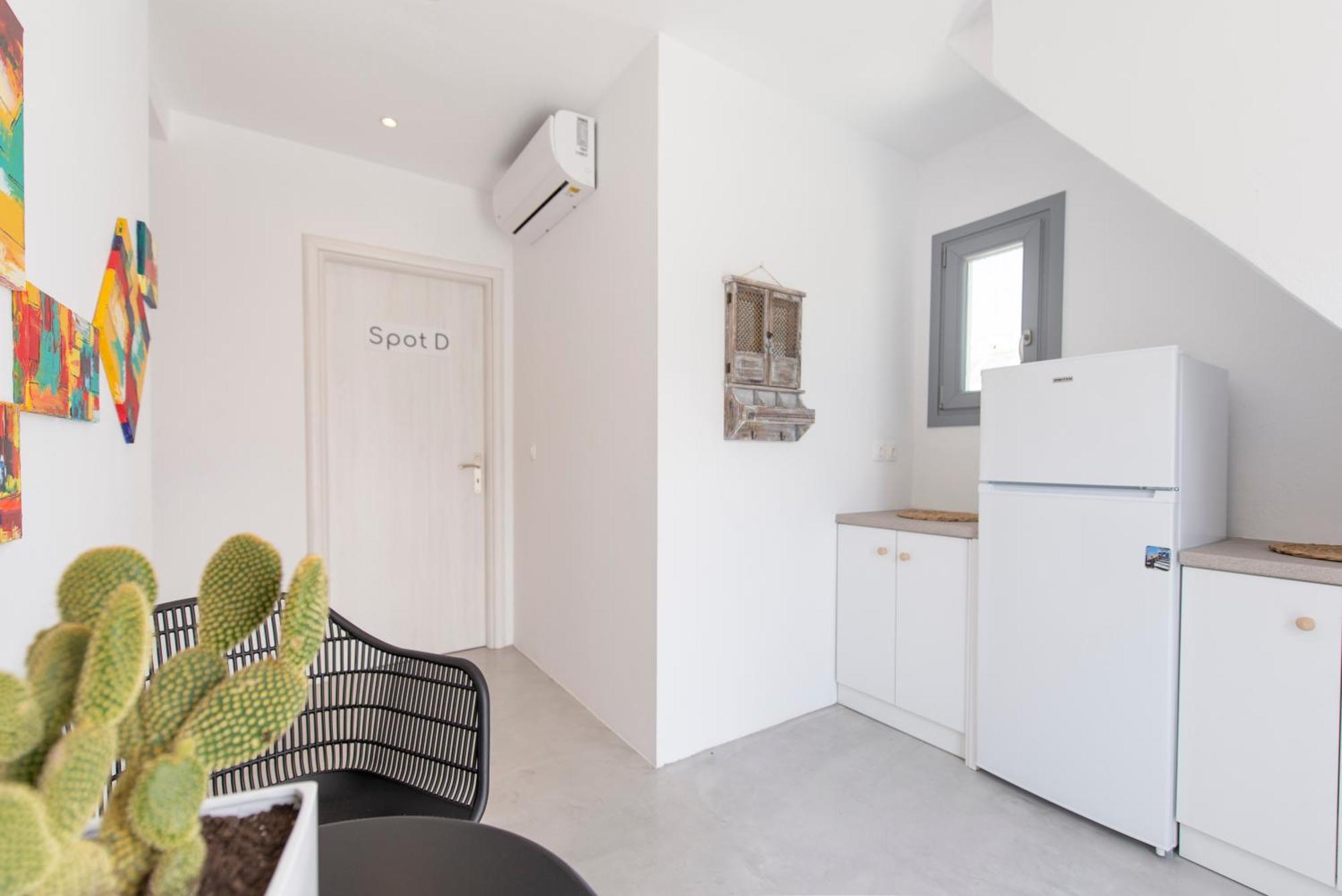 Bedspot Hostel Фіра Екстер'єр фото