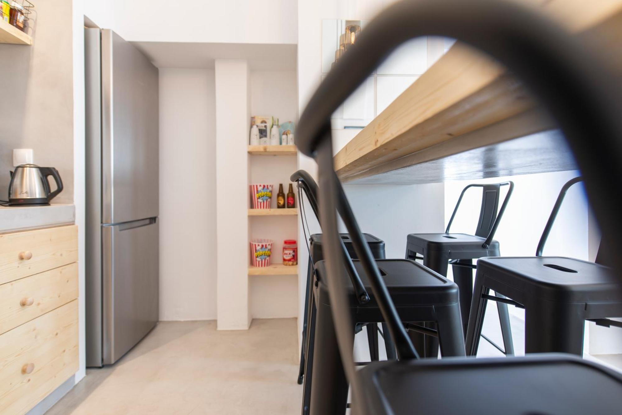 Bedspot Hostel Фіра Екстер'єр фото